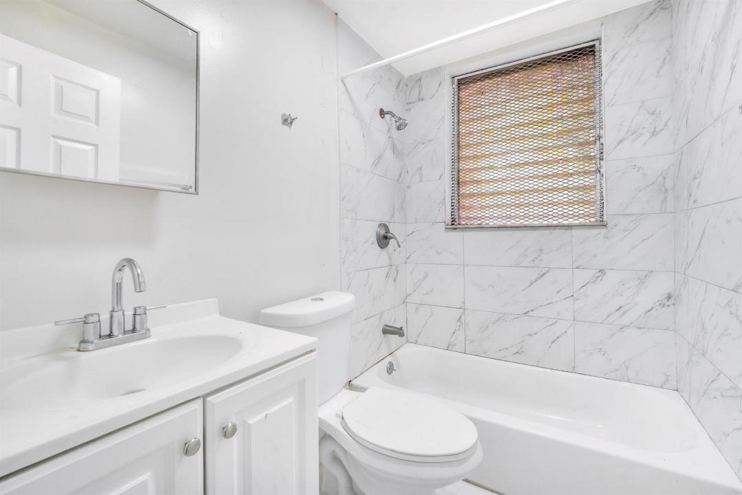 1554 SW 5th Street 3, Miami, Floride 33135, États-Unis