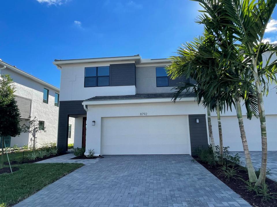 8792 Antarus Drive, Lake Worth, Floride 33467, États-Unis