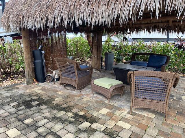 3520 SW 7th Manor, Okeechobee, Floryda 34974, USA