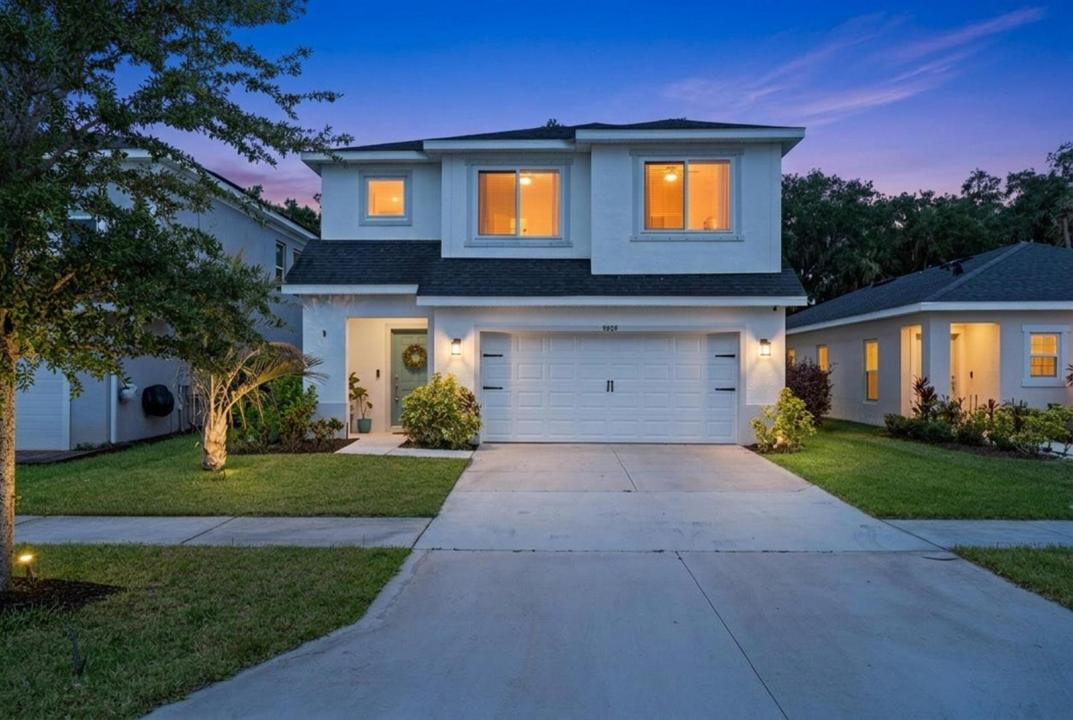 9409 SW Ligorio Way, Port St. Lucie, Floryda 34987, USA