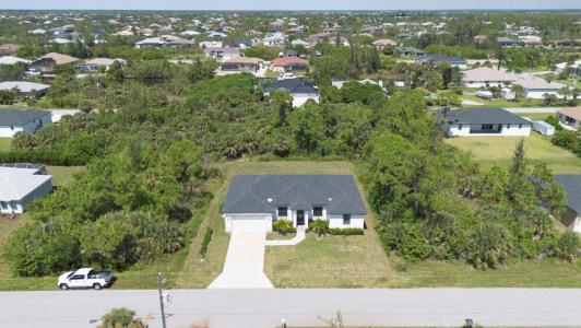 15245 Brainbridge Circle, Port Charlotte, Florida 33981, Estados Unidos