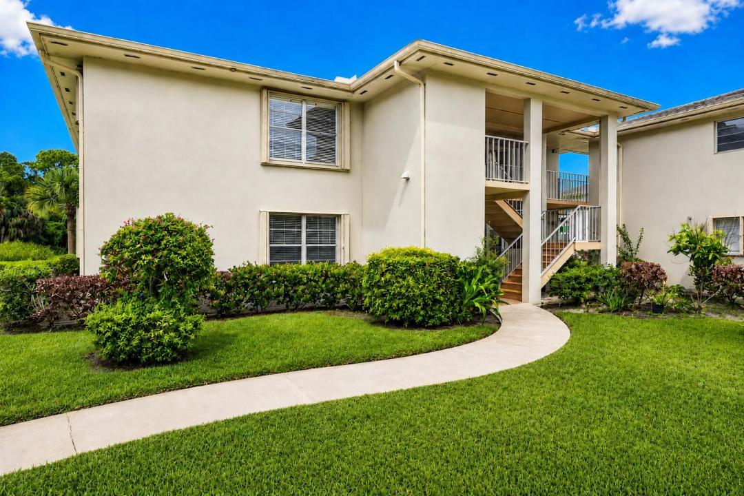 1 Lake Vista Trail 207, Port St. Lucie, Flórida 34952, Estados Unidos