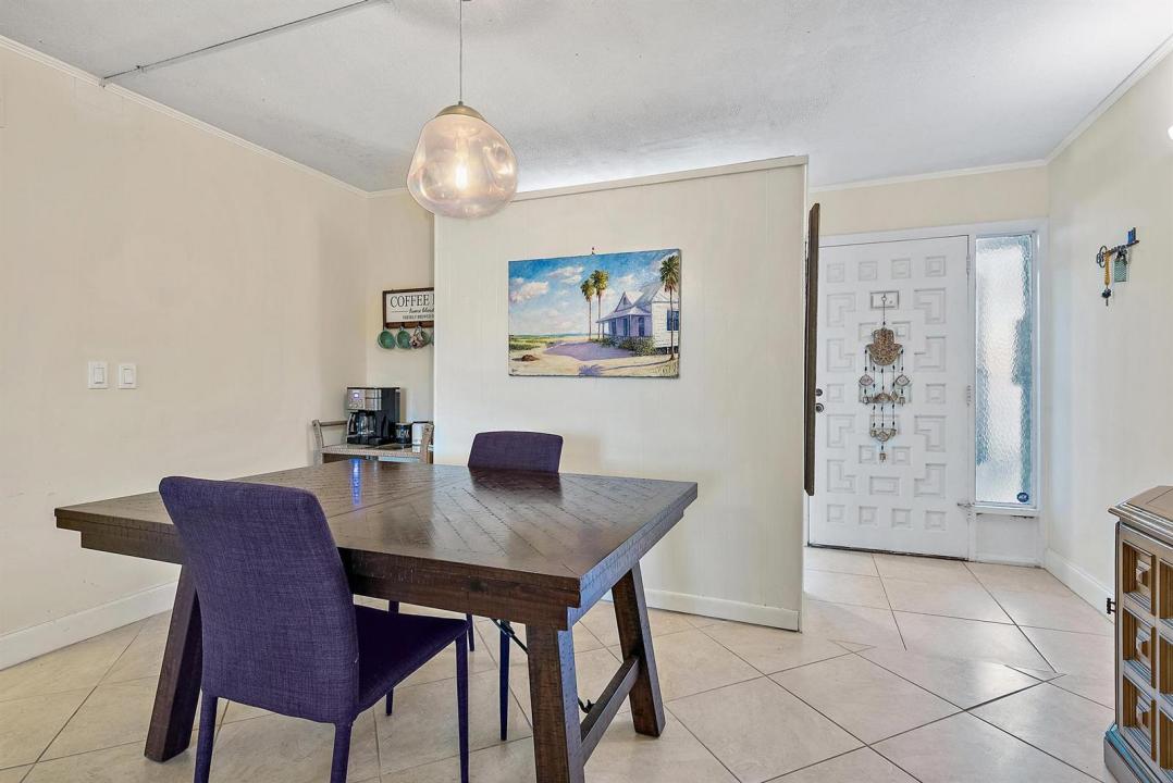 1561 NE 12th Terrace C-14, Jensen Beach, Florida 34957, Stati Uniti