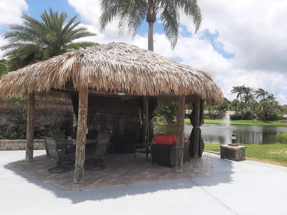 403 NW Chipshot Lane, Port St. Lucie, Florida 34986, USA