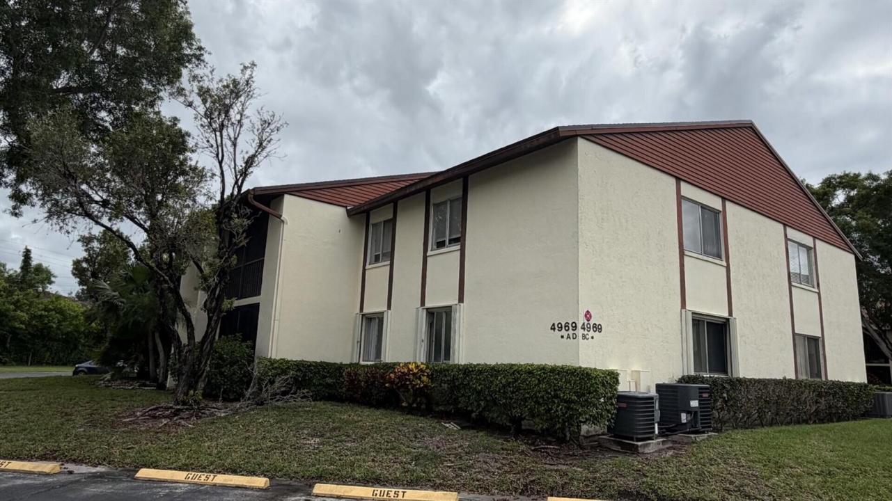4969 Sable Pine Circle D2, West Palm Beach, Floryda 33417, USA