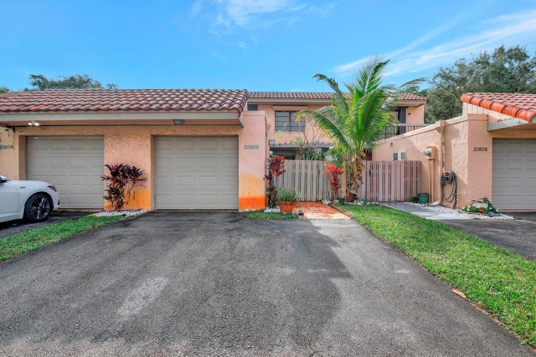 20606 NE 7th Court, Miami, Florida 33179, Stati Uniti