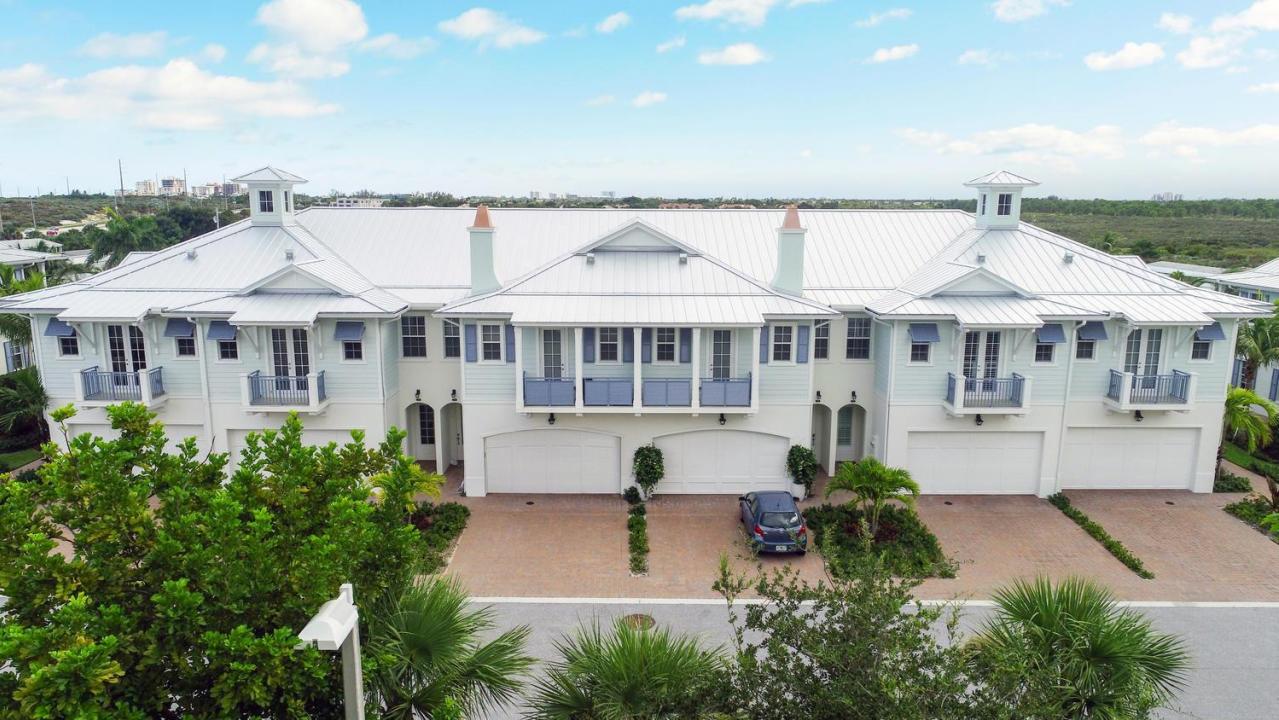 114 Ocean Breeze Drive, Juno Beach, Florida 33408, USA