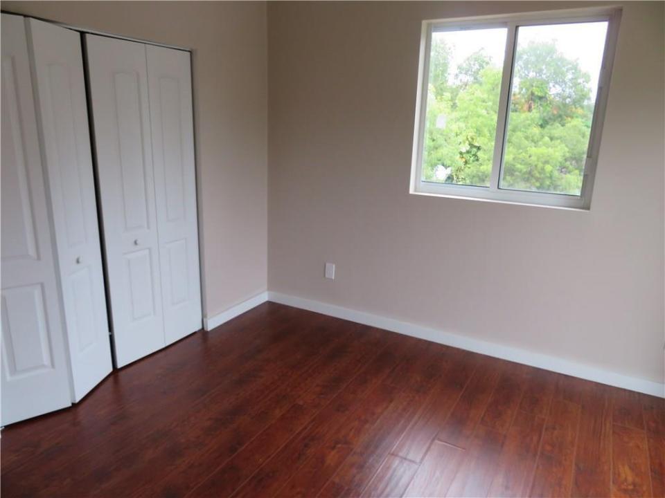 1944 Sheridan Street A, Hollywood, Florida 33020, USA