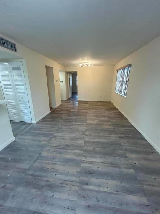 3252 Foxcroft Road 201, Miramar, Florida 33025, USA