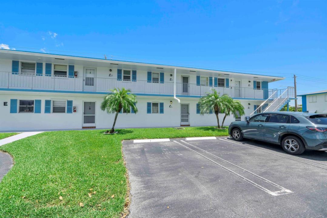 1115 Lake Terrace 111, Boynton Beach, Floride 33426, États-Unis