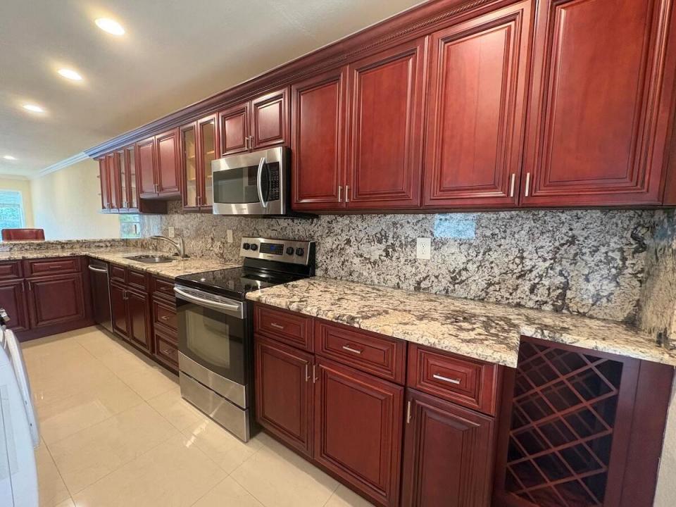 1441 NW 19th Terrace 201, Delray Beach, Florida 33445, Stati Uniti