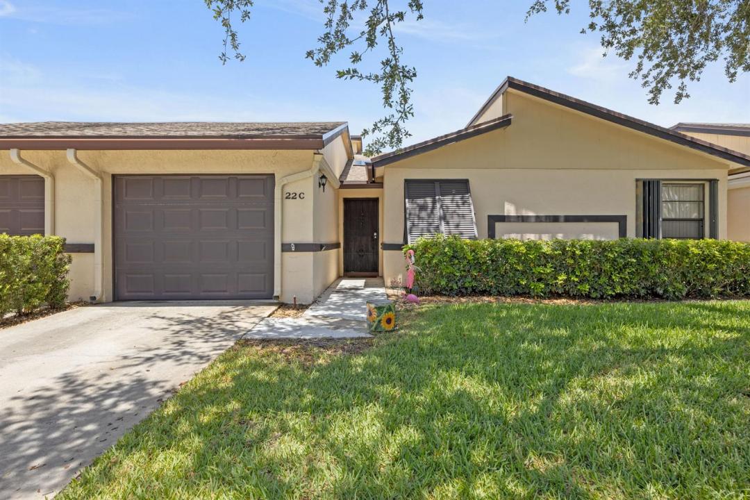 22 Ridge Pointe Drive C, Boynton Beach, פלורידה 33435, ארצות הברית של אמריקה