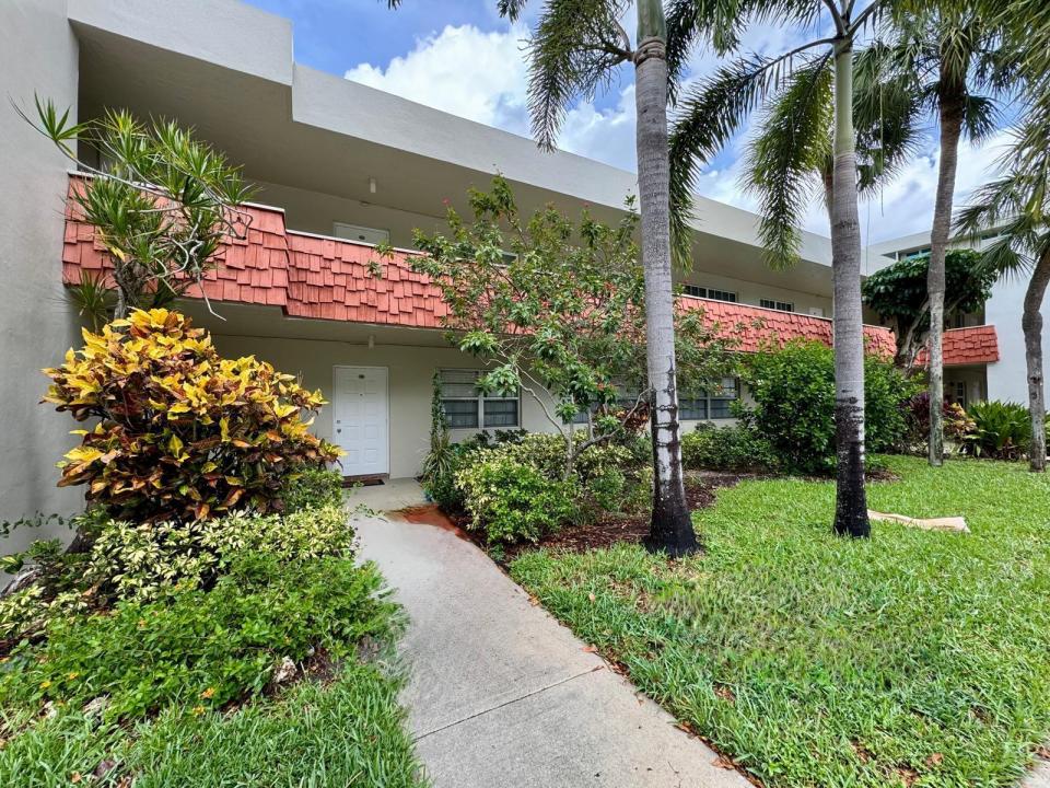 901 Cypress Terrace 103, Pompano Beach, Floride 33069, États-Unis
