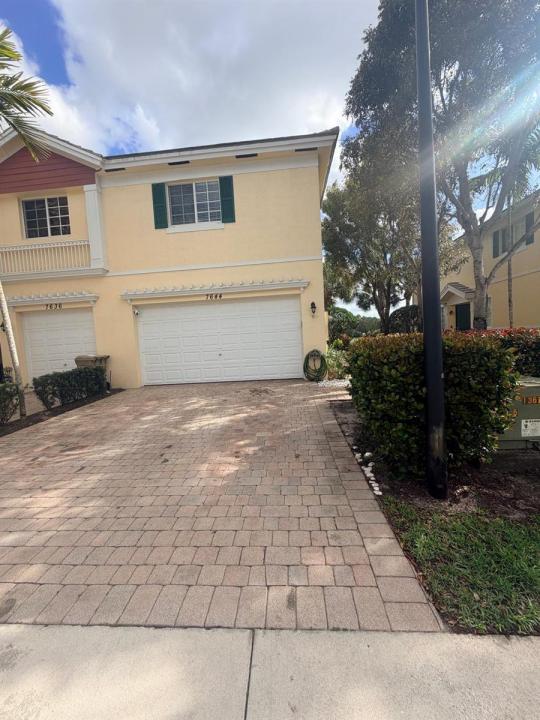 7644 Foxcroft Lane 7644, Davie, Florida 33328, USA