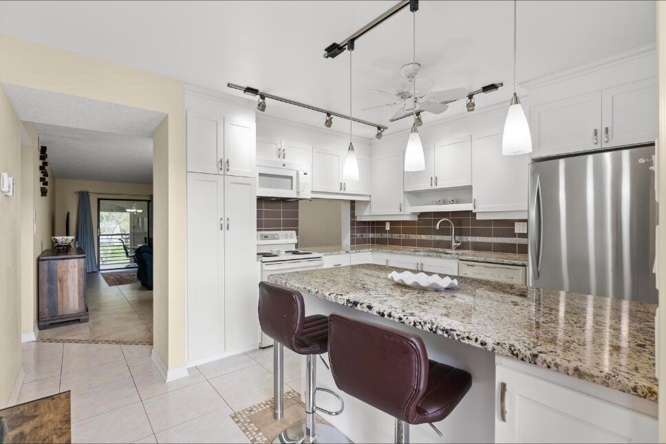 6095 N Sabal Palm Boulevard 210, Tamarac, فلوريدا 33319, الولايات المتحدة