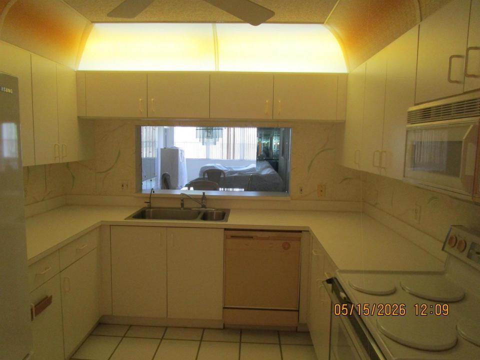 10217 NW 24th Place 203, Sunrise, Florida 33322, Stati Uniti