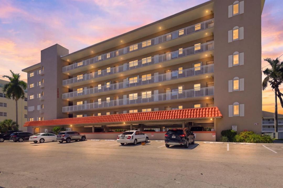 2880 NE 33rd Court 305, Fort Lauderdale, Florida 33306, Stati Uniti
