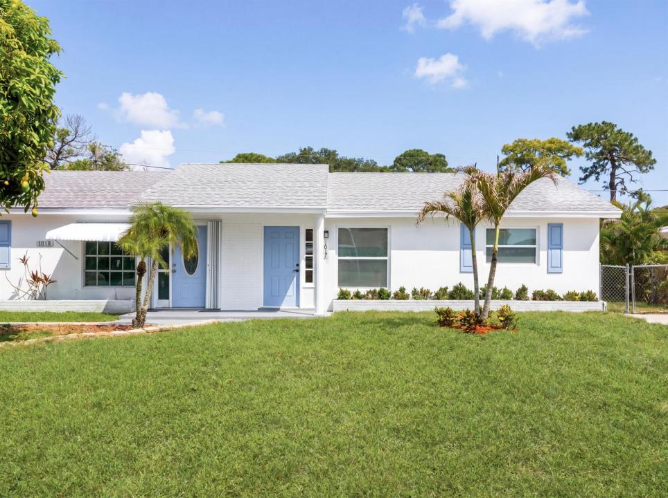 1017 Riverwood Lane, Jupiter, Florida 33458, USA