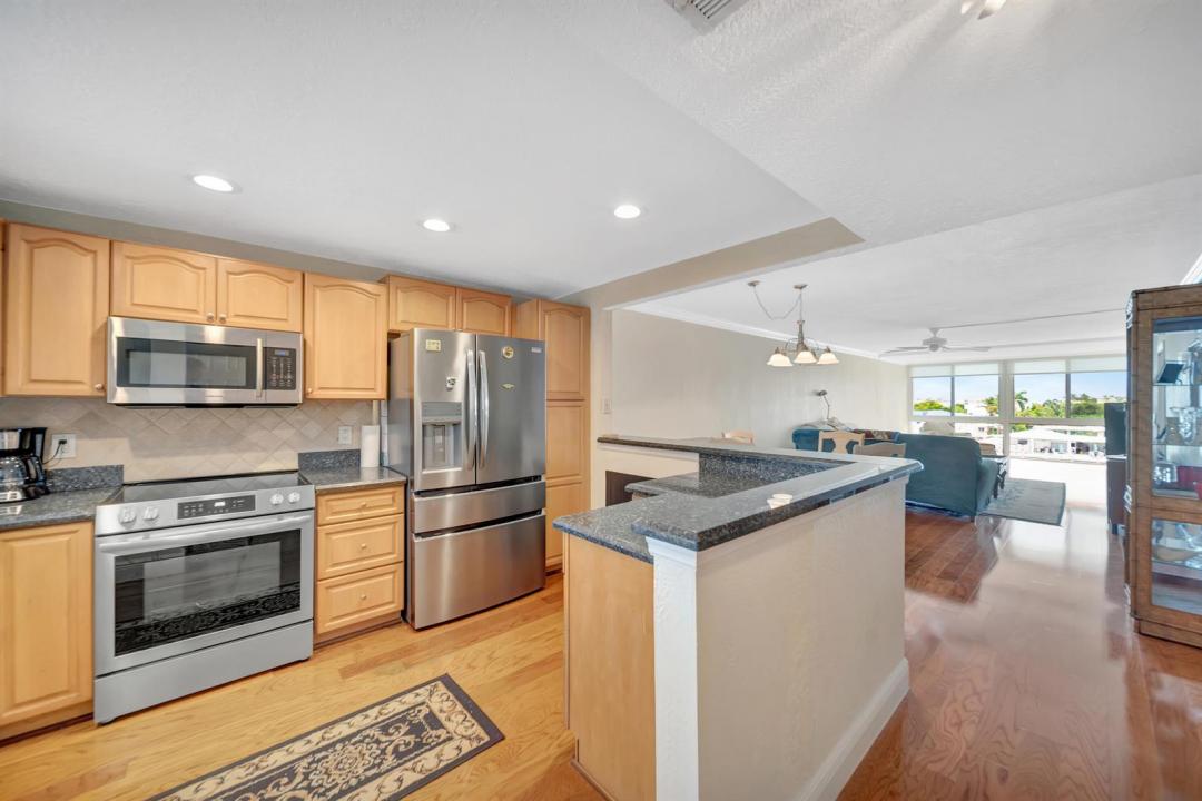 3100 NE 49 Street 403, Fort Lauderdale, Floride 33308, États-Unis
