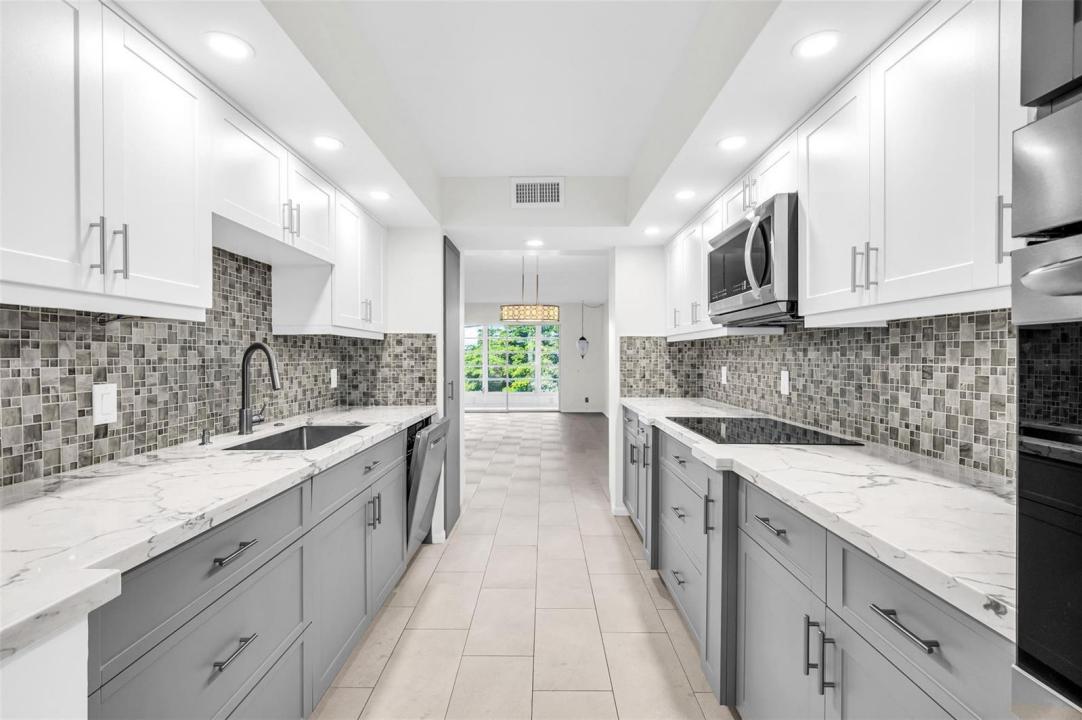 1703 Andros Isle G4, Coconut Creek, Floride 33066, États-Unis
