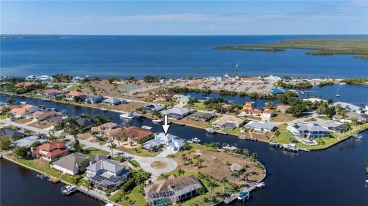 139 Seville Pl SW Place, Port Charlotte, Florida 33952, Estados Unidos