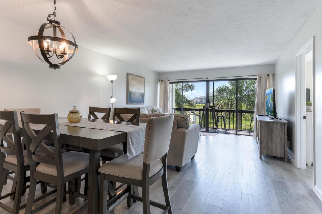 3050 Presidential Way 305, West Palm Beach, Floride 33401, États-Unis