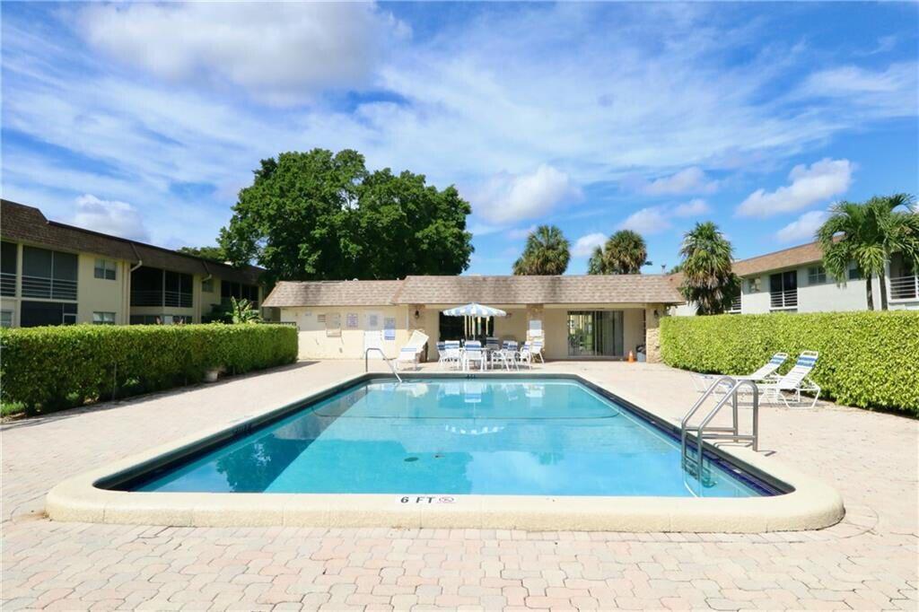 9915 Sandalfoot Boulevard 408, Boca Raton, Floride 33428, États-Unis