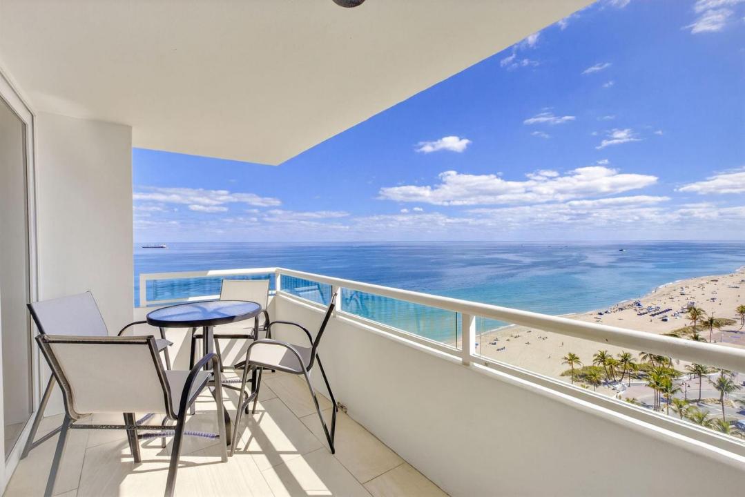 545 S Fort Lauderdale Beach Boulevard 1702, Fort Lauderdale, Floride 33316, États-Unis