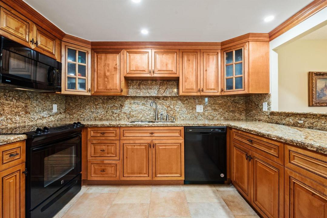 2651 S Palm Aire Drive 101, Pompano Beach, Floride 33069, États-Unis