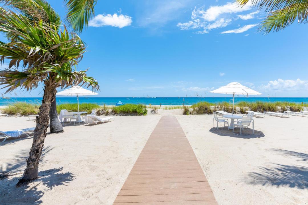 170 N Ocean Boulevard 511, Palm Beach, Florida 33480, USA