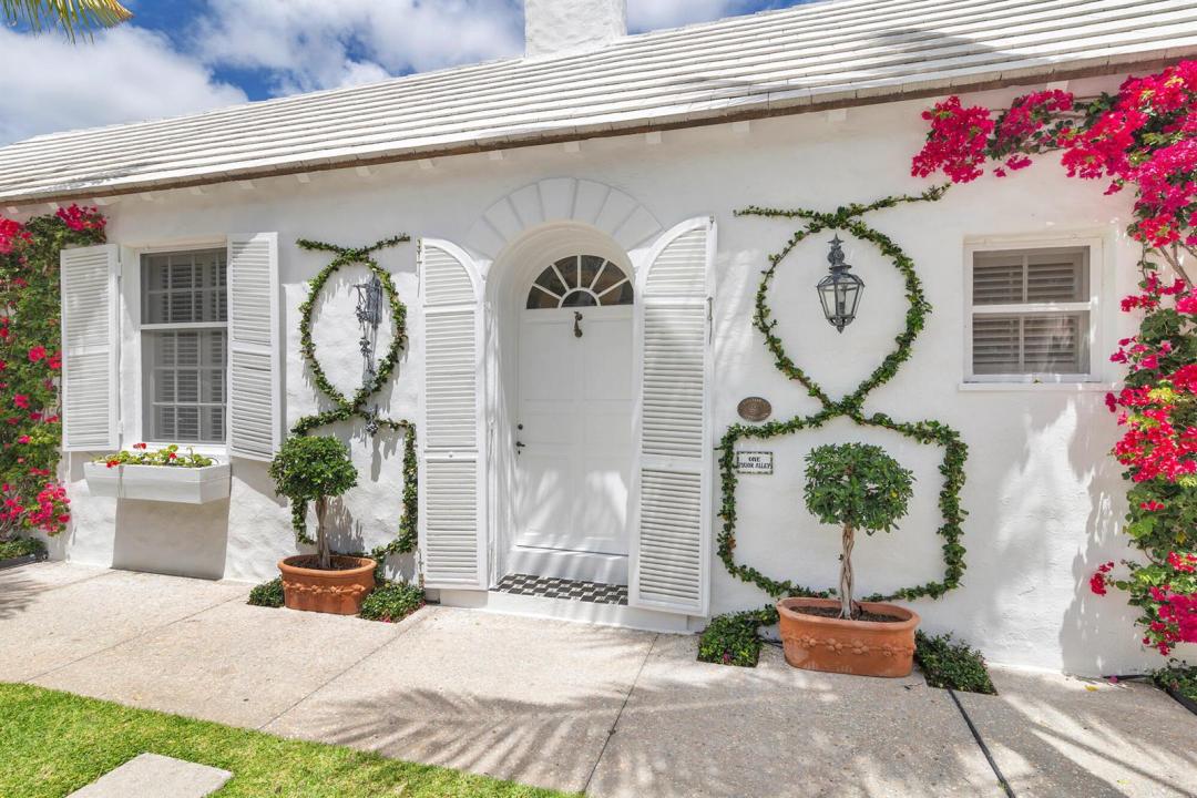 417 Peruvian Avenue 1, Palm Beach, Florida 33480, USA