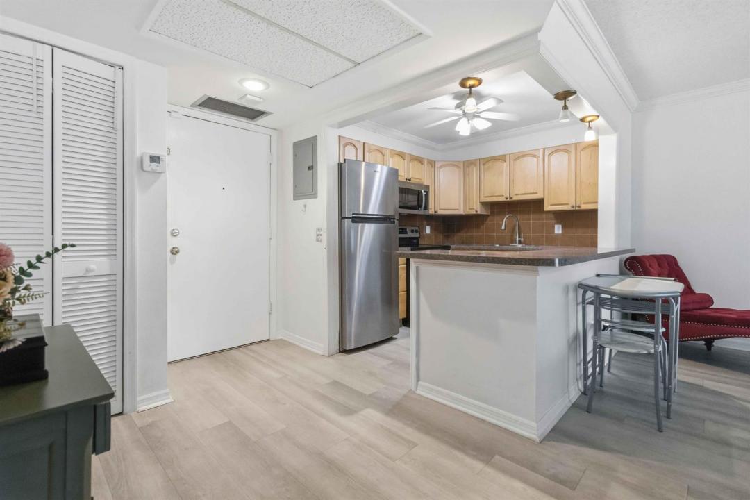 259 S Cypress Road 506, Pompano Beach, Floride 33060, États-Unis