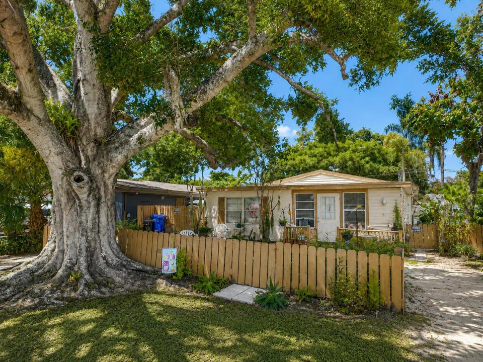 2666 12th Avenue, Vero Beach, Florida 32960, USA