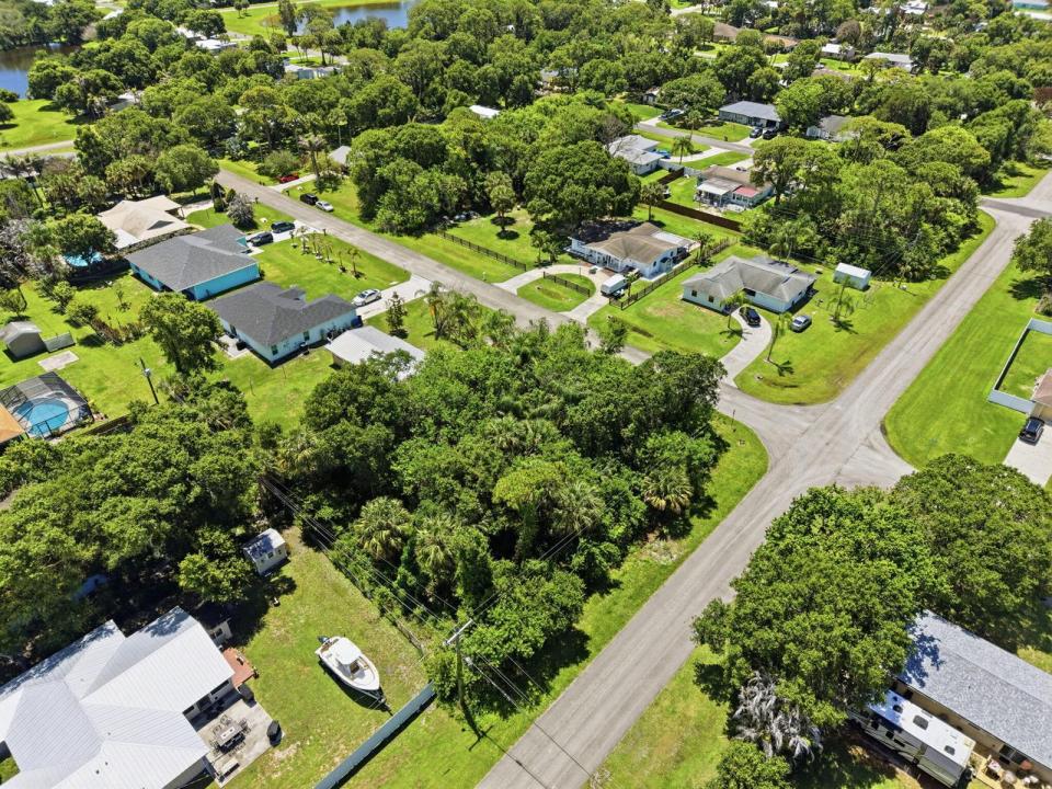 8408 Citrus Park Boulevard, Fort Pierce, Florida 34951, Stati Uniti