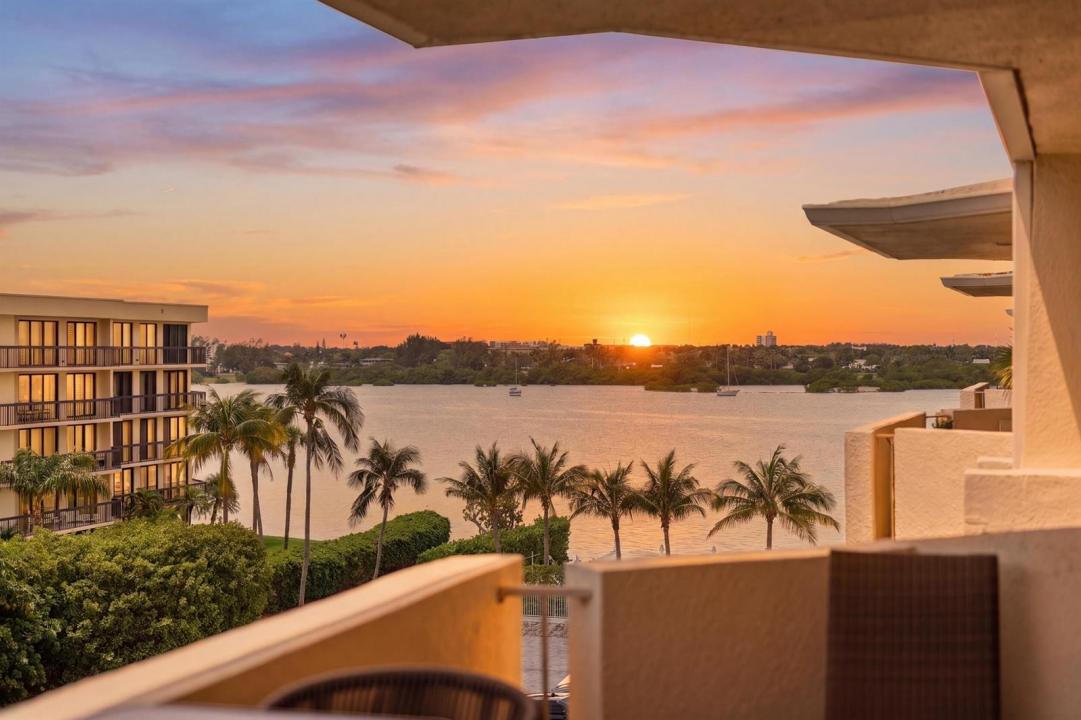 2773 S Ocean Boulevard 5140, Palm Beach, Florida 33480, USA
