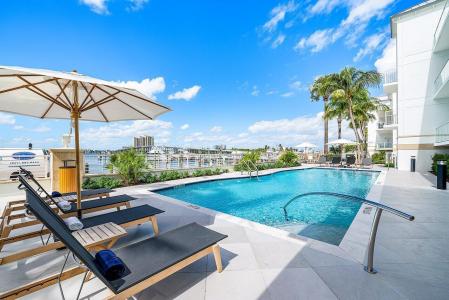 180 Lake Drive 2103, Palm Beach Shores, Floride 33404, États-Unis