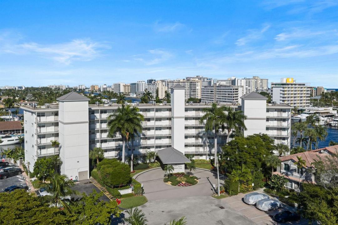 140 NE 28th Avenue 406, Pompano Beach, Floride 33062, États-Unis