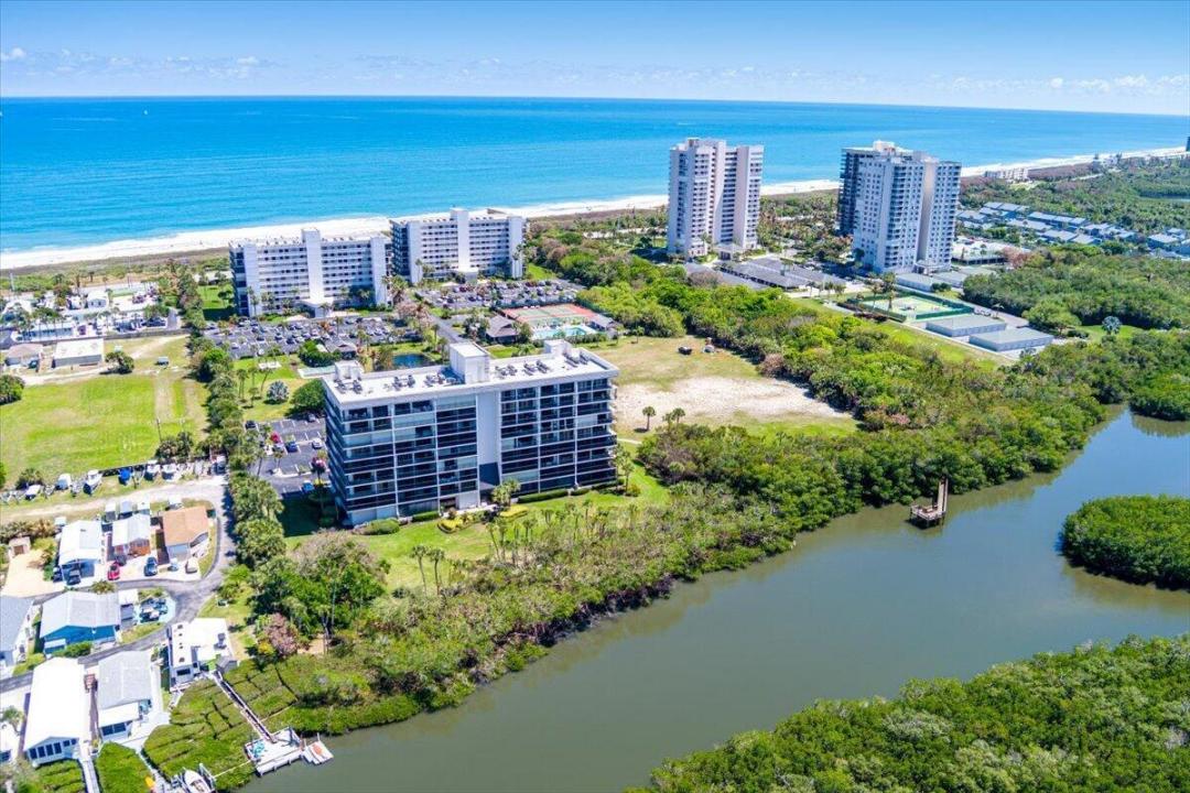 5059 N Hwy A1a 401, Hutchinson Island, Floride 34949, États-Unis