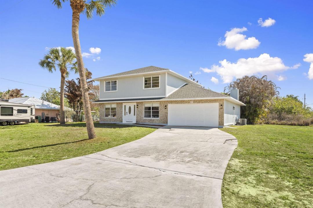 405 NE Midvale Street, Port St. Lucie, Floride 34983, États-Unis