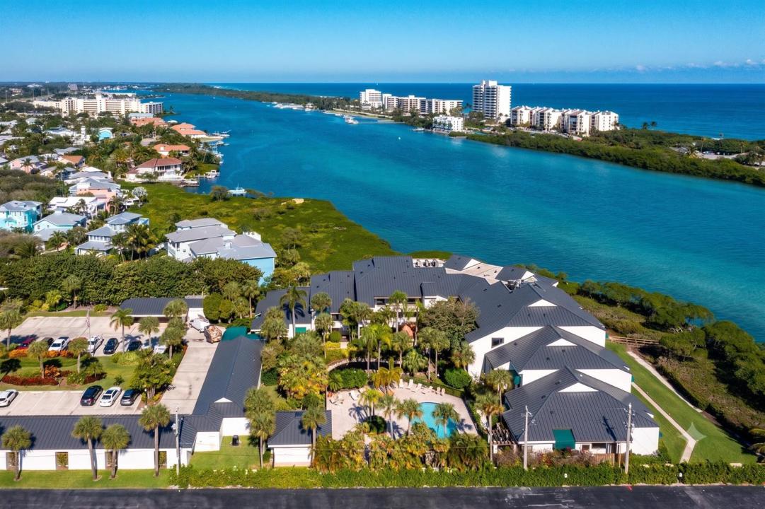 200 Waterway Road 204, Tequesta, Florida 33469, USA
