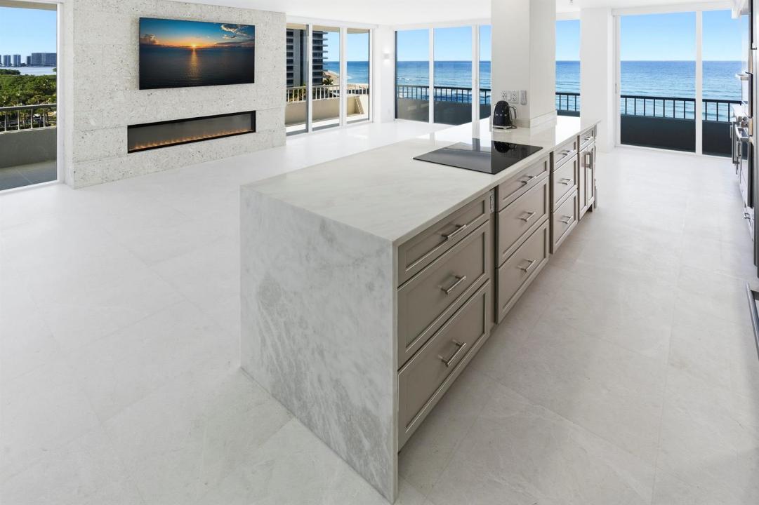 5510 N Ocean Drive 7c, Singer Island, Floride 33404, États-Unis