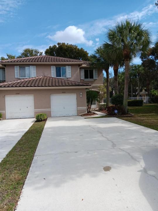 4983 W Pinemore Lane 4983, Lake Worth, Florida 33463, USA