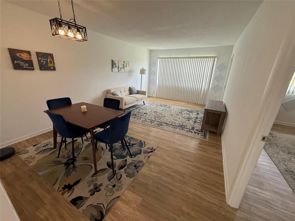 4411 NW 16th Street F204, Lauderhill, Floryda 33313, USA