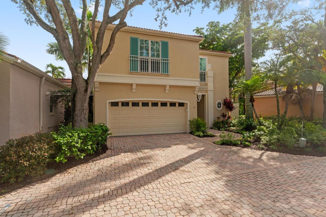 53 Via Del Corso, Palm Beach Gardens, Florida 33418, USA
