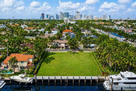 310 Coral Way, Fort Lauderdale, Florida 33301