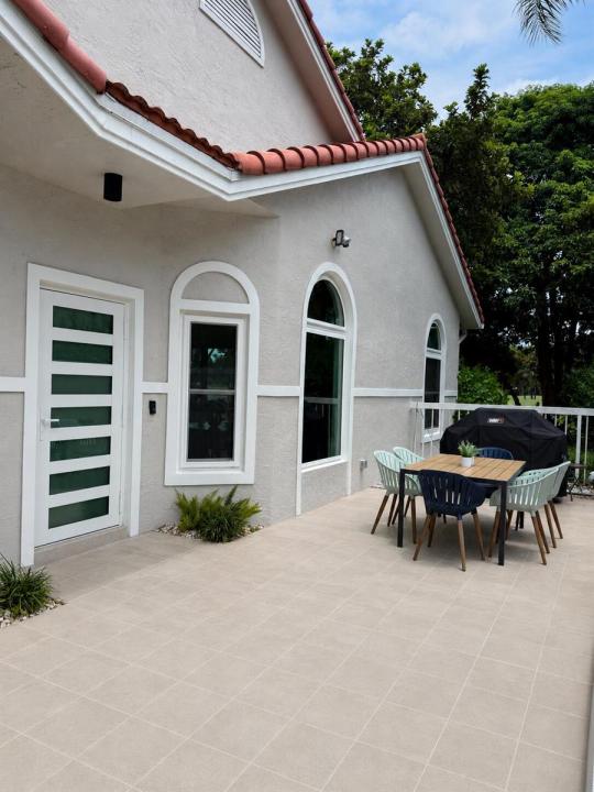 4103 Carriage Drive H4, Pompano Beach, Florida 33069, Stati Uniti