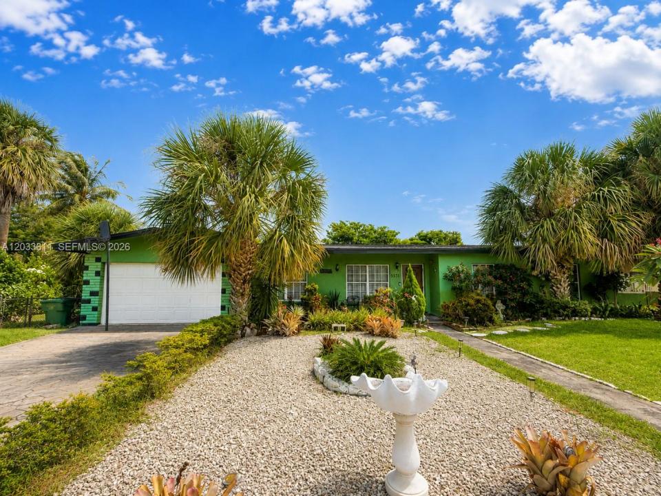 3391 NW 8th St, Lauderhill, Floride 33311, États-Unis