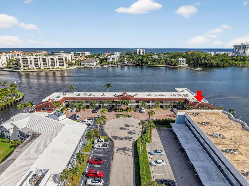711 NE Harbour Terrace 3120, Boca Raton, Florida 33431, USA