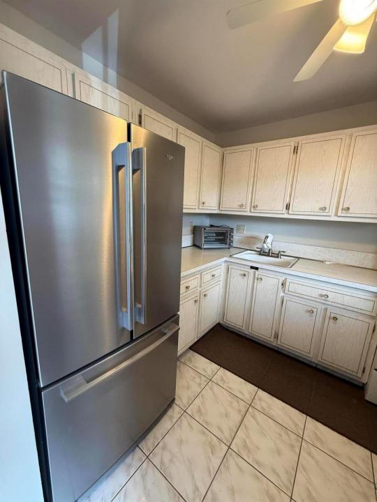 3001 NW 46th Avenue 204, Lauderdale Lakes, Floride 33313, États-Unis