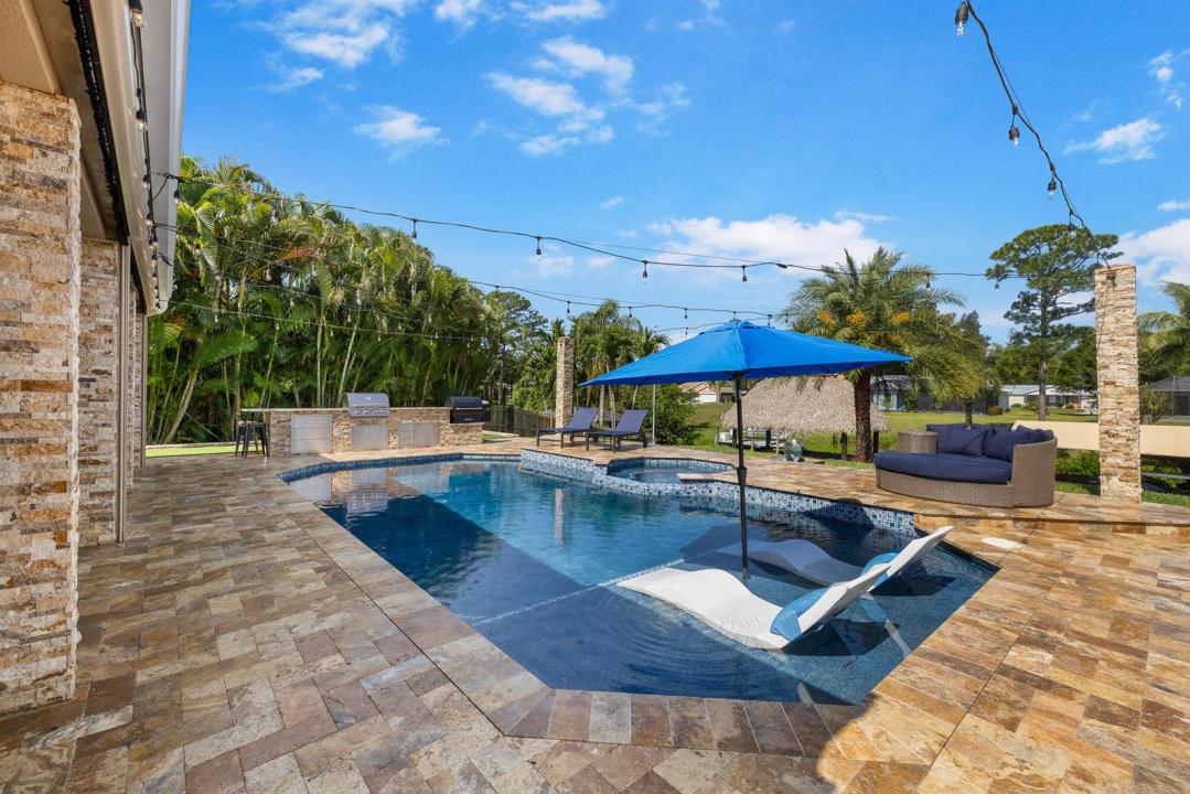 121 NE Naranja Avenue, Port St. Lucie, Floride 34983, États-Unis